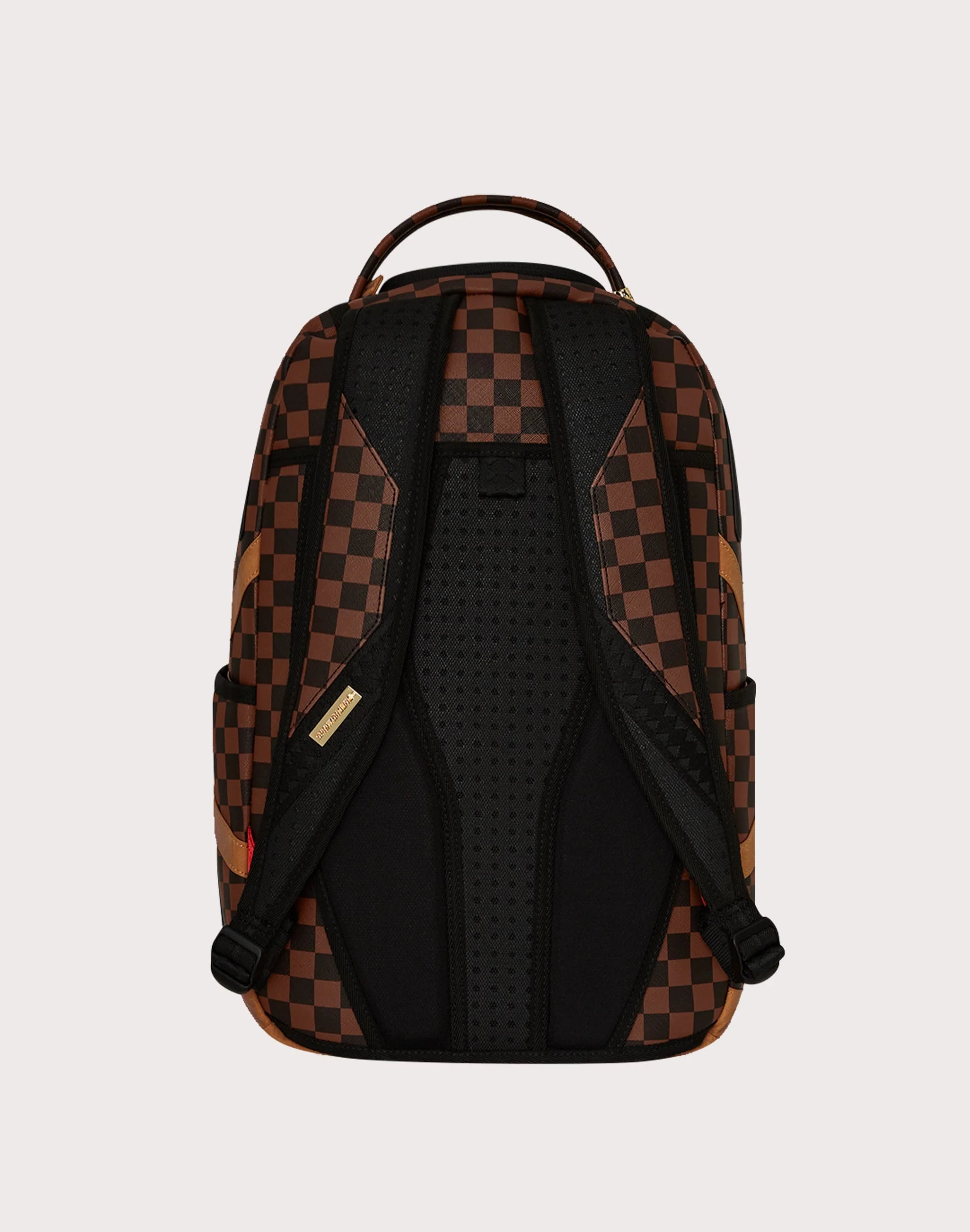 Hennyville DLXSV