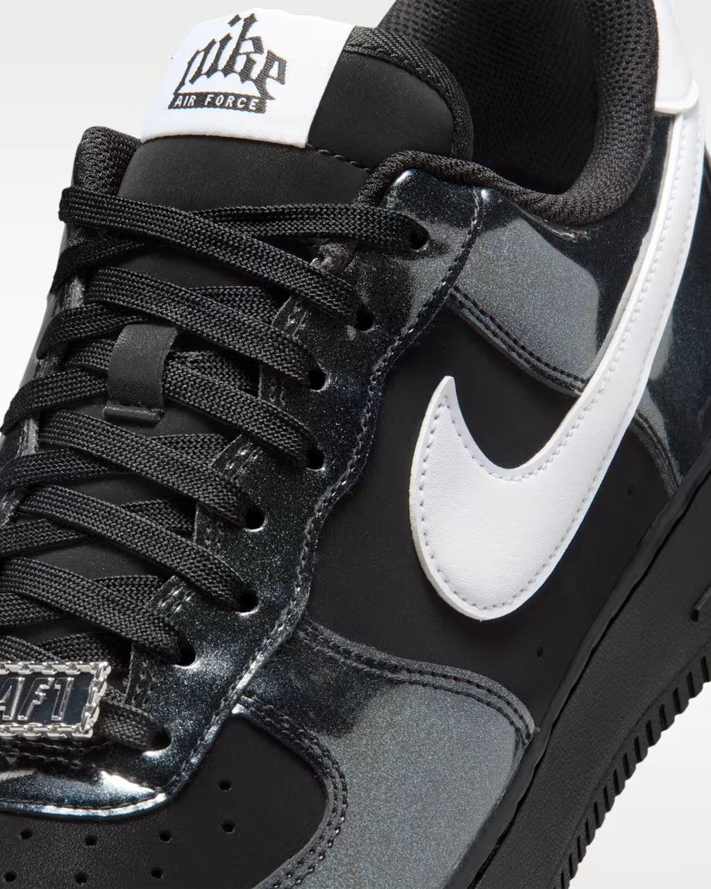 Nike Air Force 1 Low '07 LV8