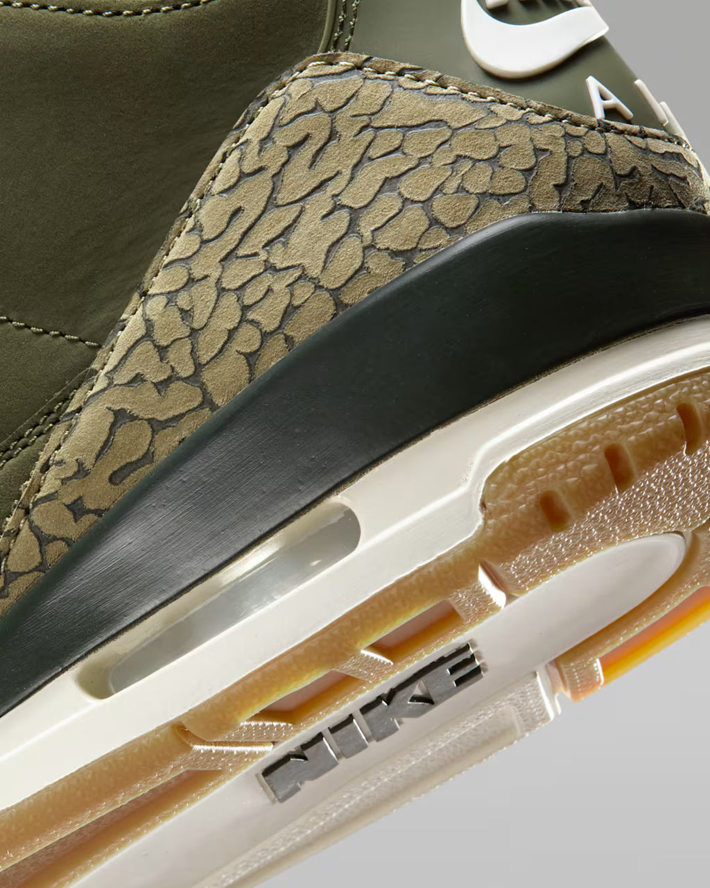 Air Jordan 3 Retro Medium Olive