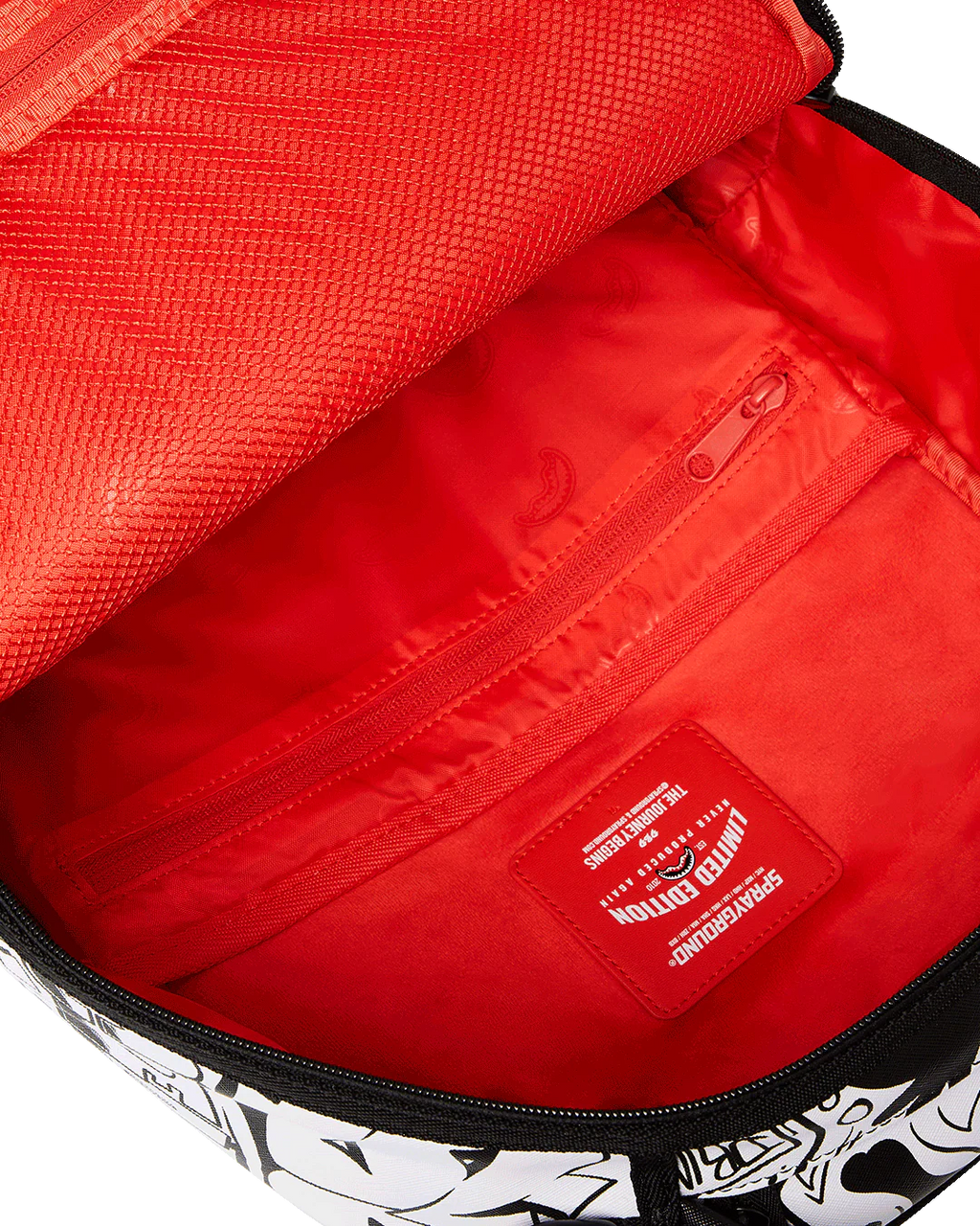 Heavy SharkMouth Doodle DLXSV