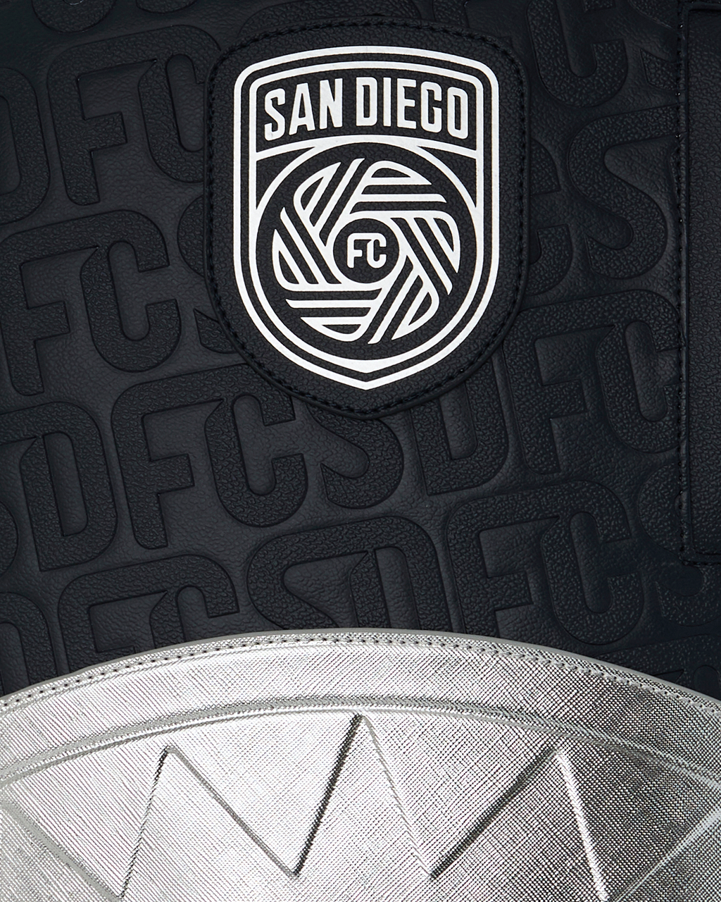 MLS SAN DIEGO SILVER SHARK DLXSV