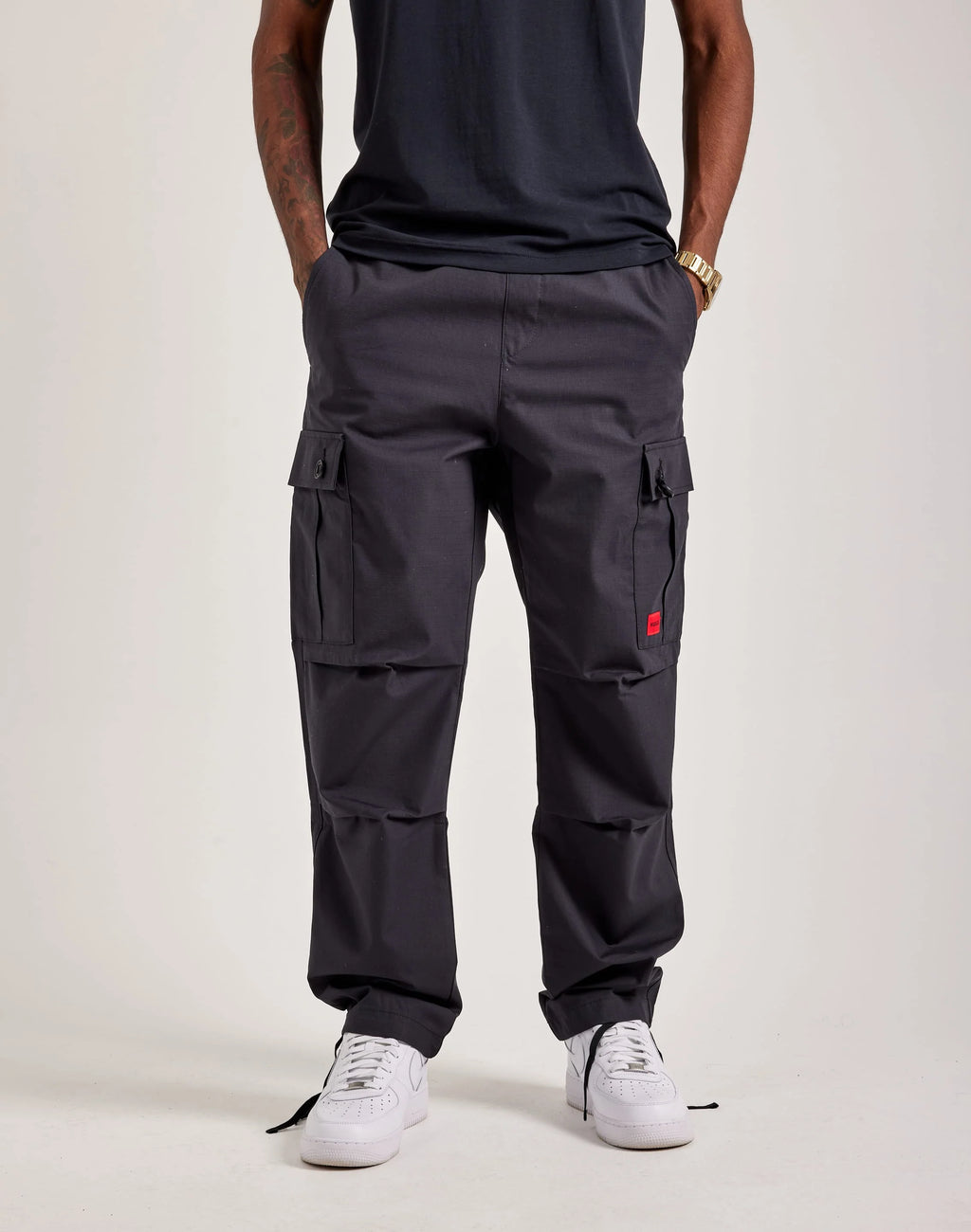 HUGO CARGO pantalones