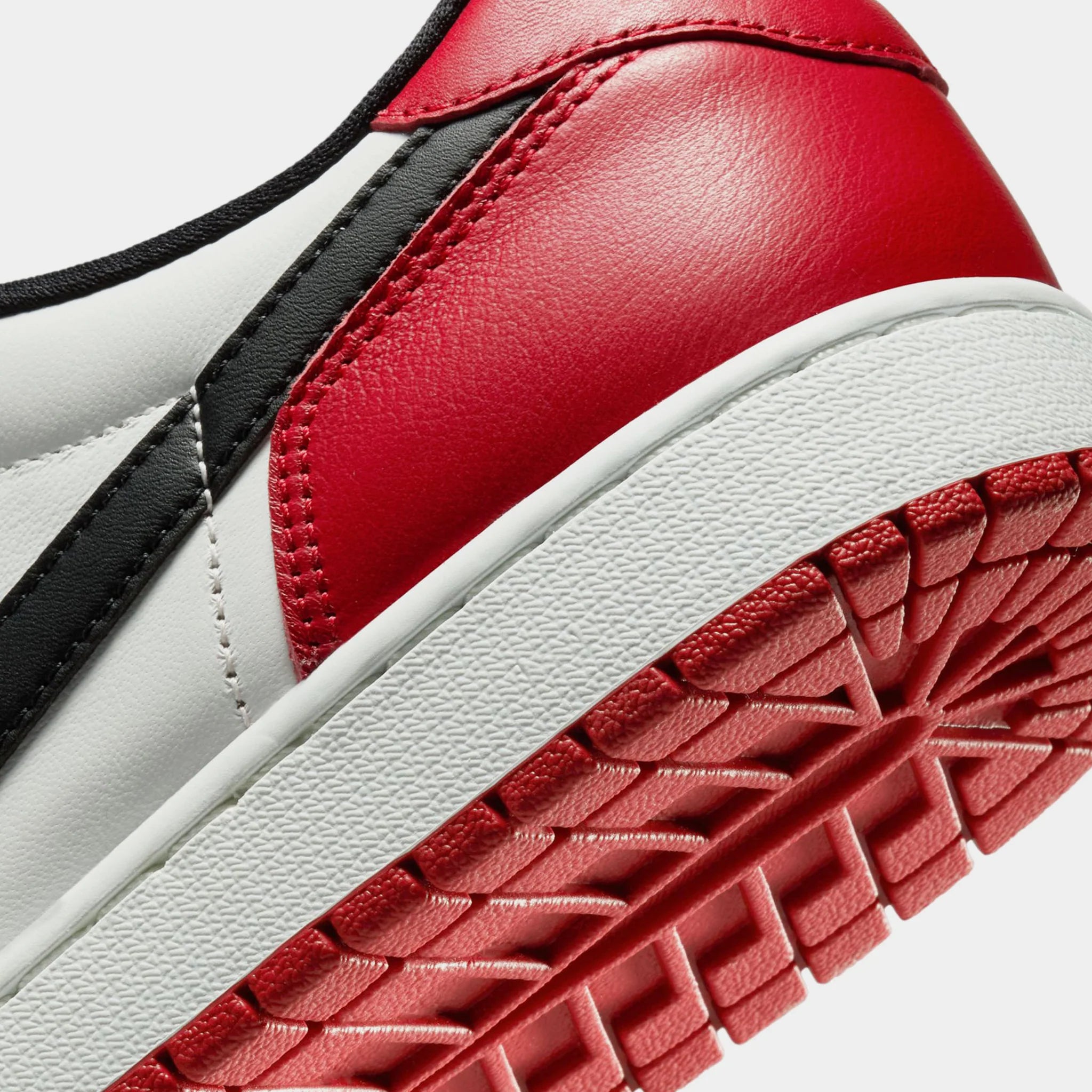 Jordan Air Jordan 1 Retro Low OG Chicago