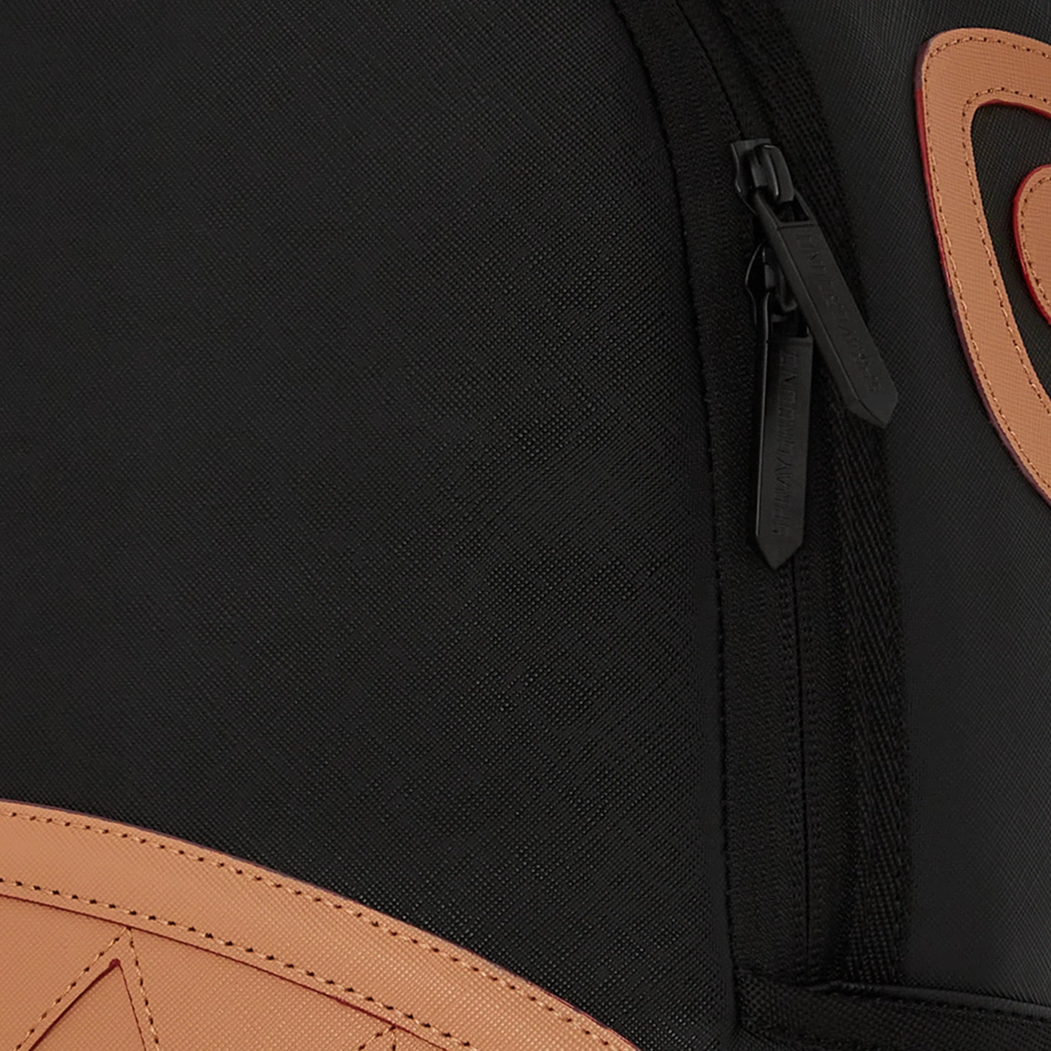 Sprayground Grand Tourer DLX