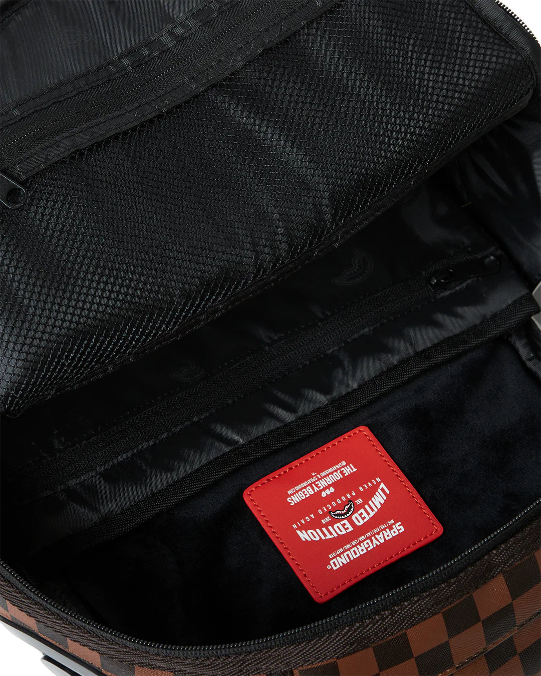 Sharks In Paris Clear For Takeoff Dlxsc