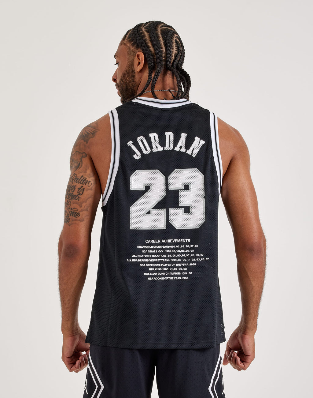 Jordan Essentials Summer