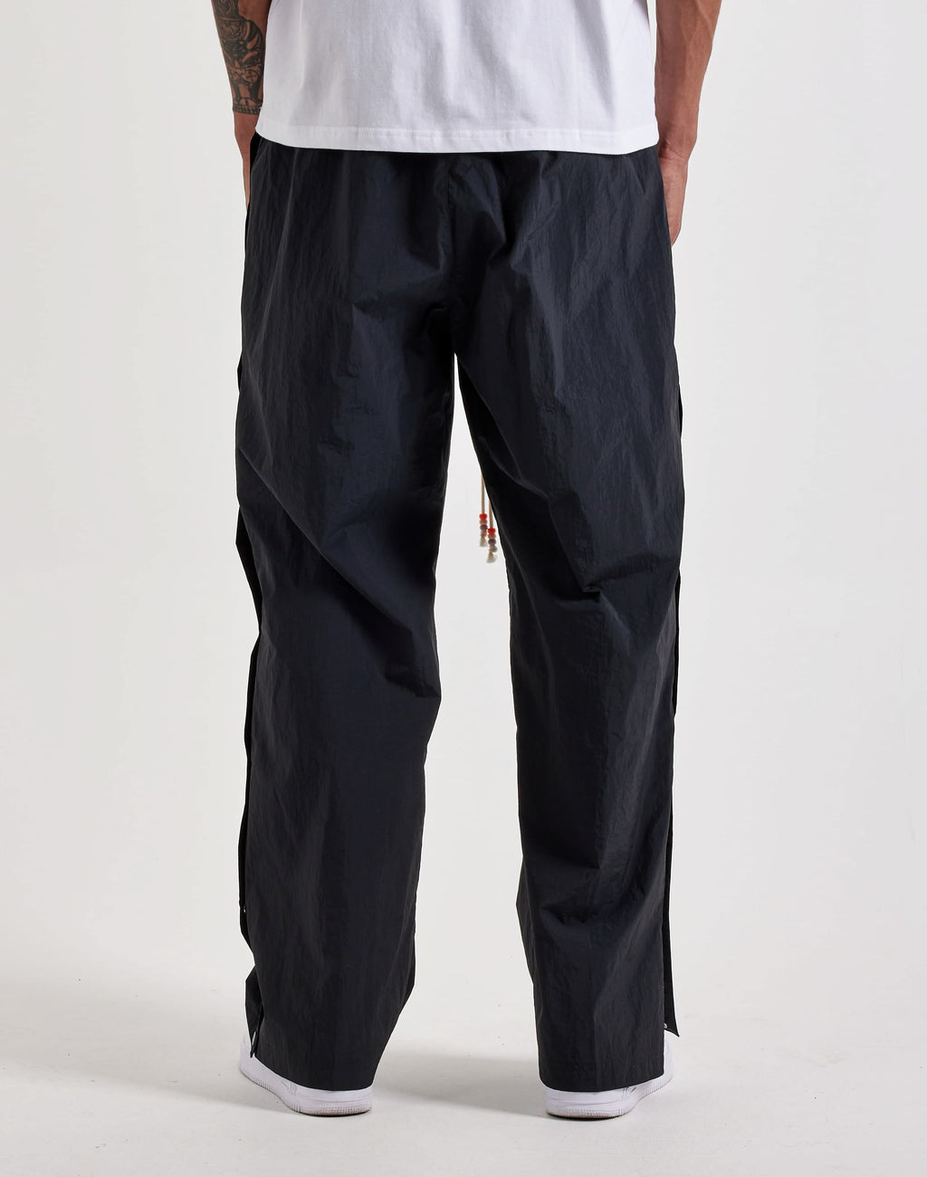 JORDAN BROOKLYN FESTIVAL PANTS BLACK (MUJER)