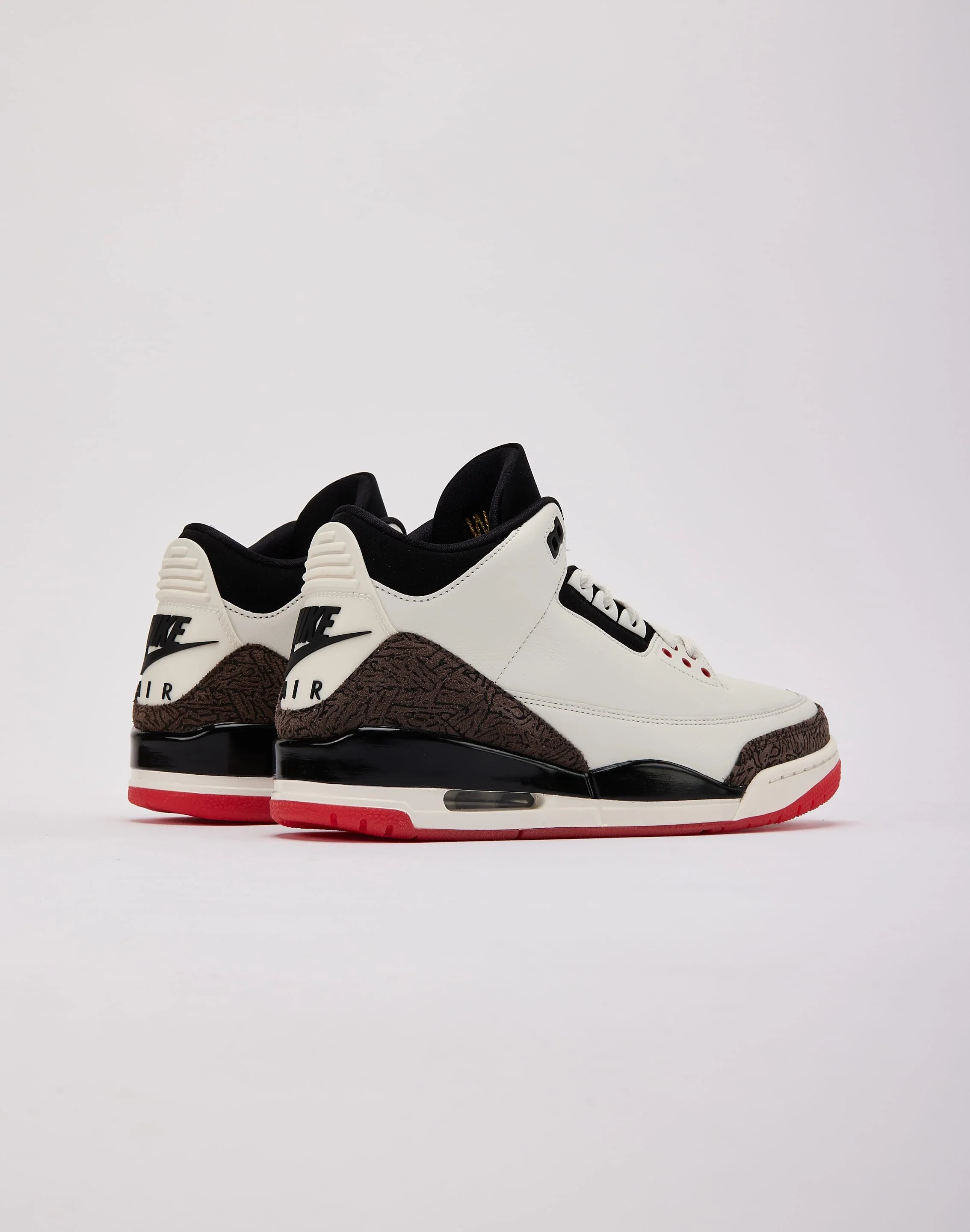 JORDAN AIR JORDAN 3 RETRO 'SAIL AND UNIVERSITY RED'