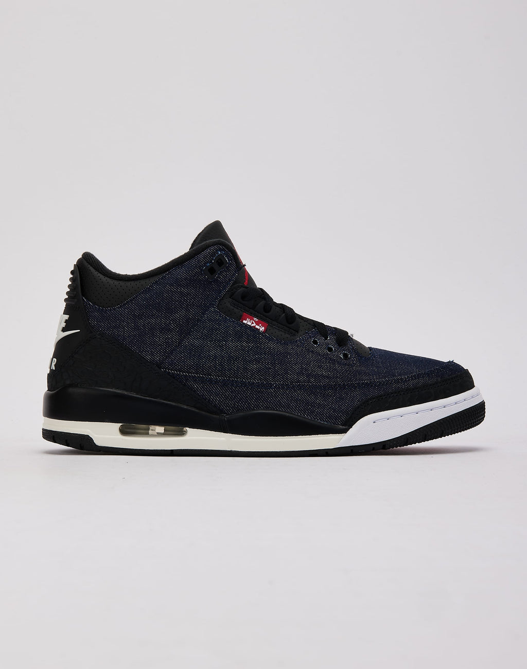 Jordan Air Jordan 3 Retro x Levi's 'Indigo and Gym Red'