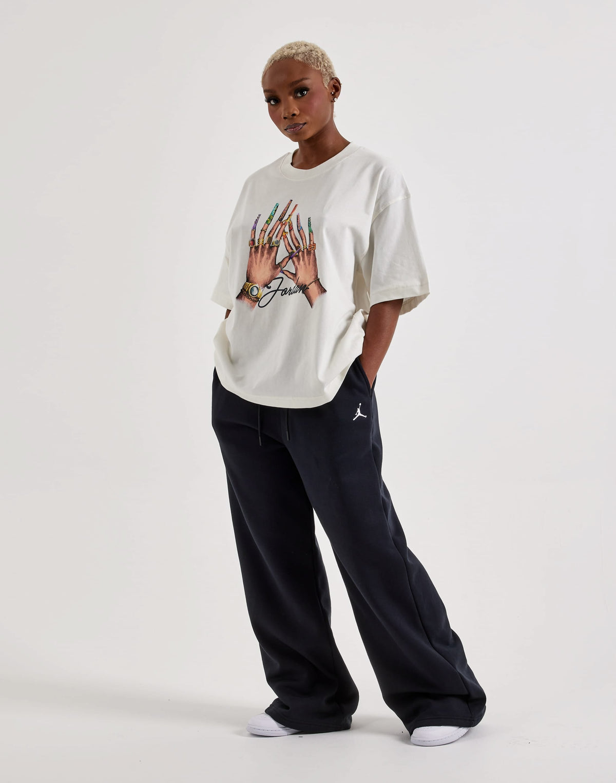JORDAN GRAPHIC GIRLFRIEND TEE NATURAL (MUJER)