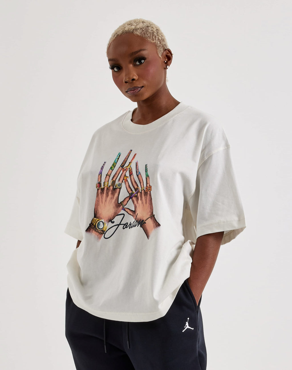 JORDAN GRAPHIC GIRLFRIEND TEE NATURAL (MUJER)