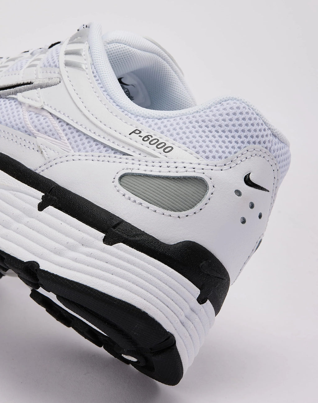 Nike P-6000