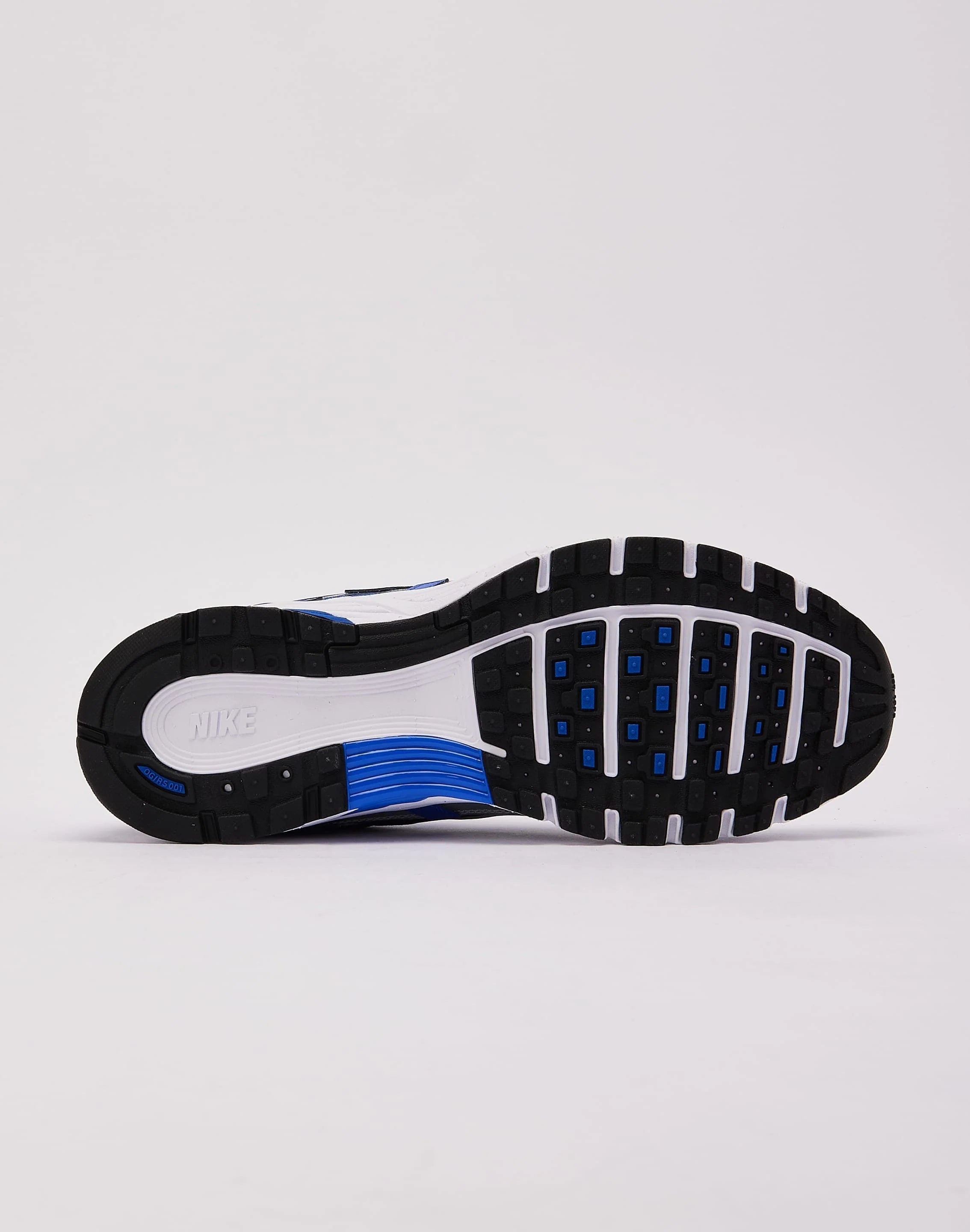 Nike P-6000