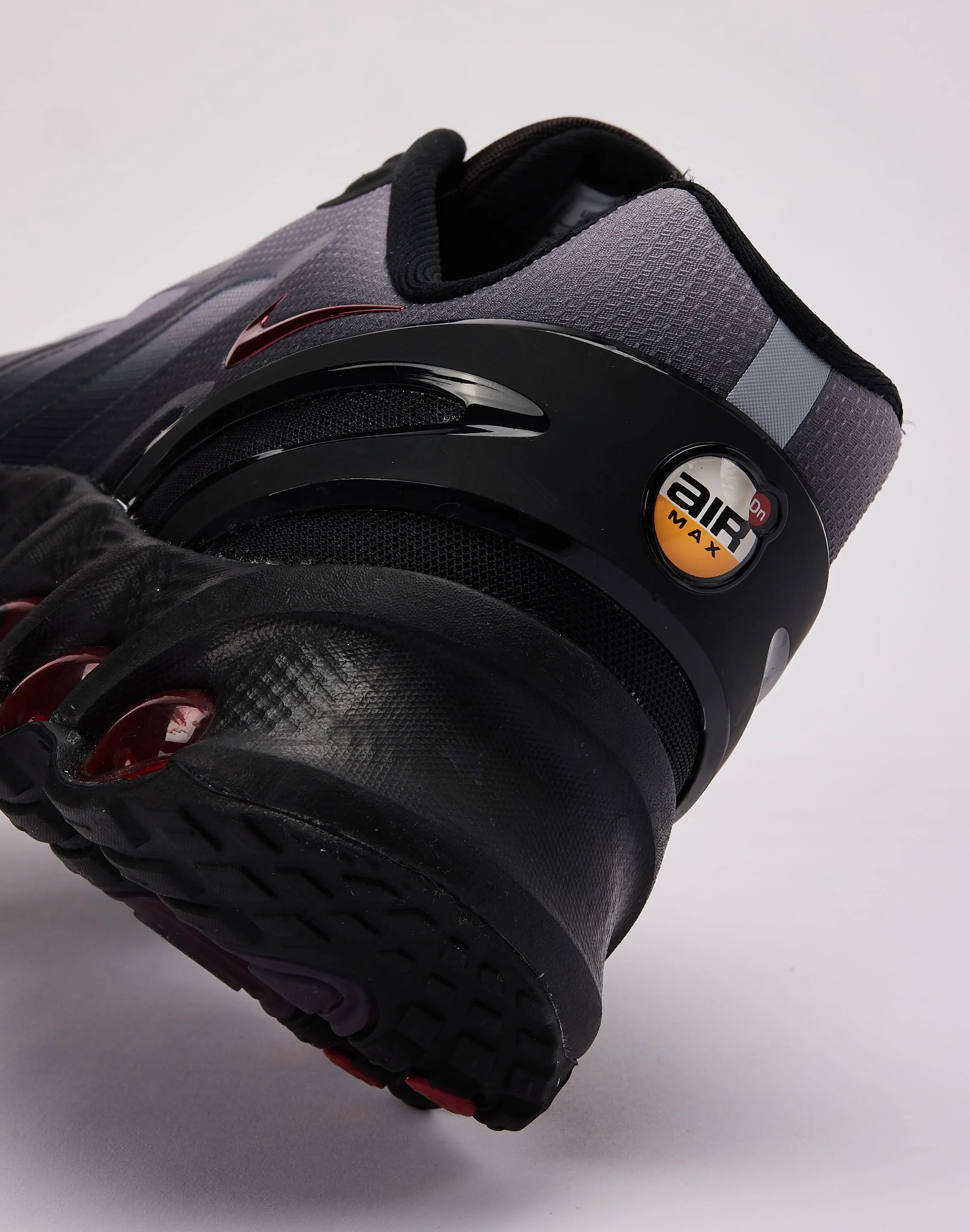 Nike Air Max Dn8