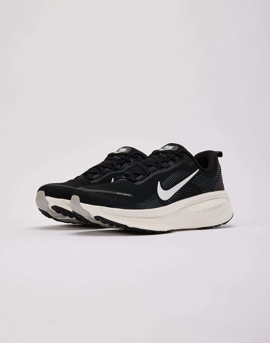Nike Vomero 18 'Black'