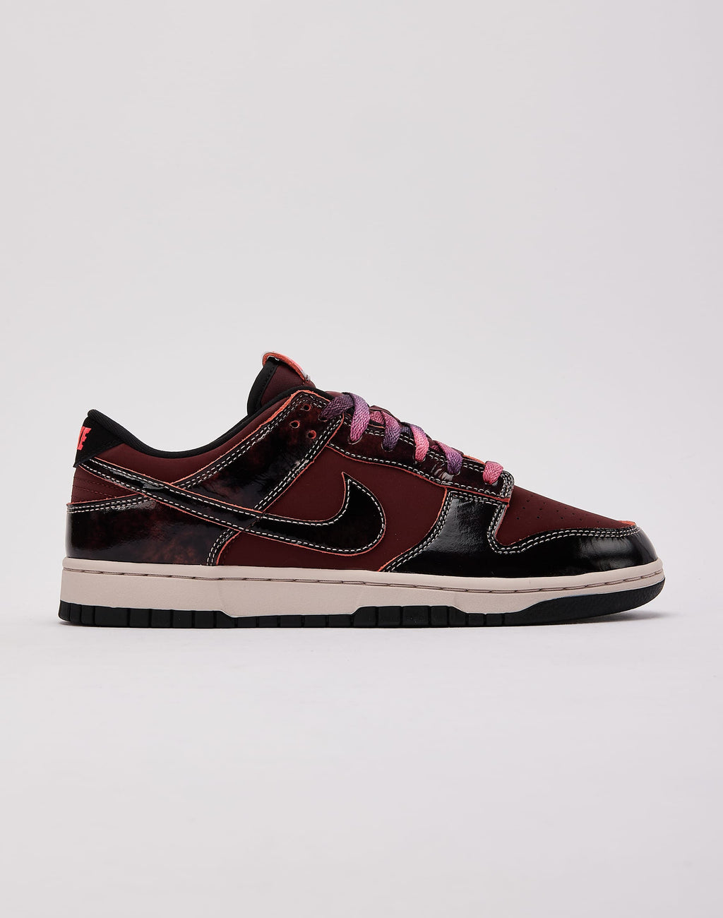 Nike Dunk Low Retro SE
