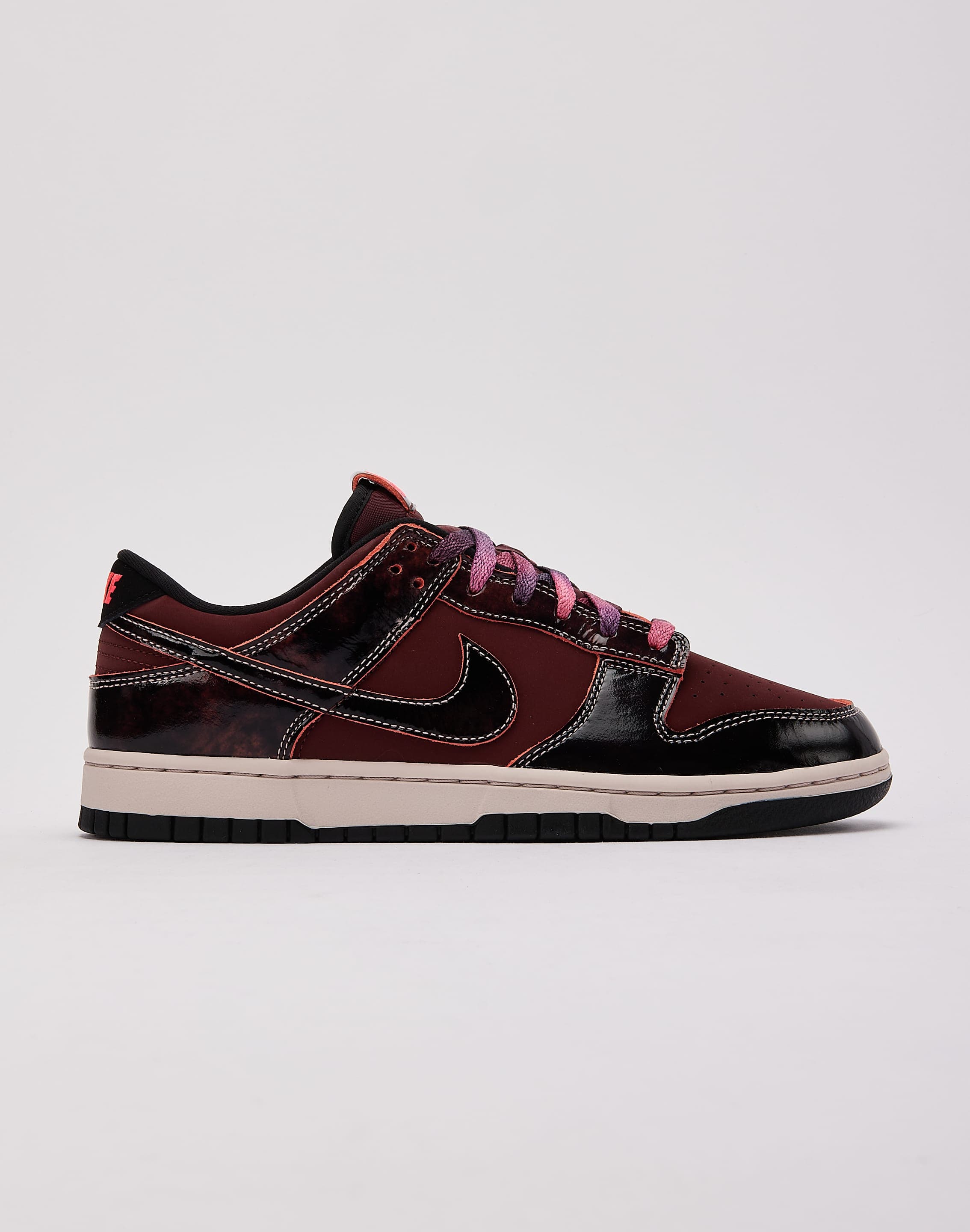 Nike Dunk Low Retro SE