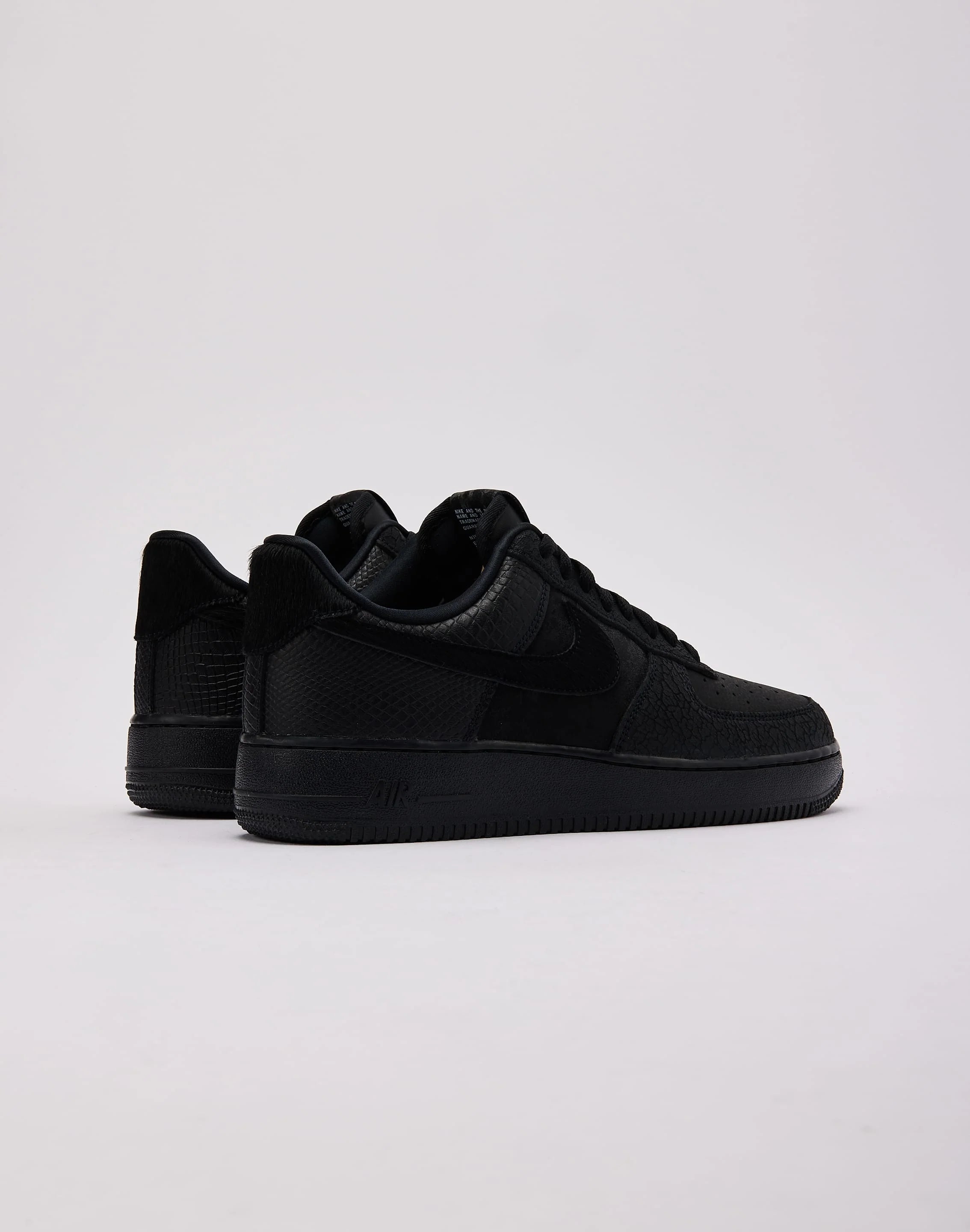 Nike Air Force 1 Low LX