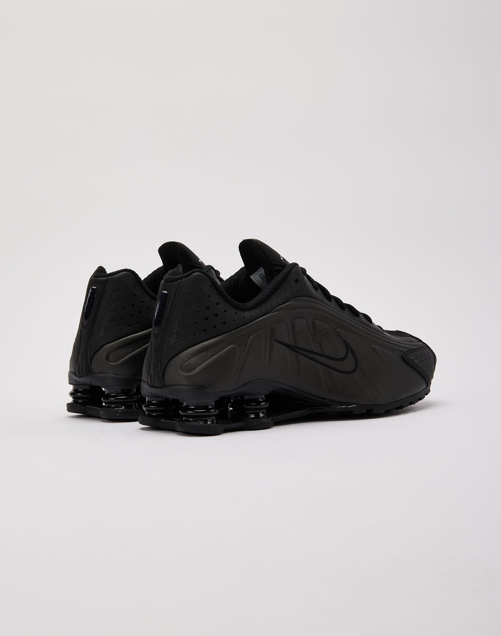 NIKE SHOX R4 BLACK