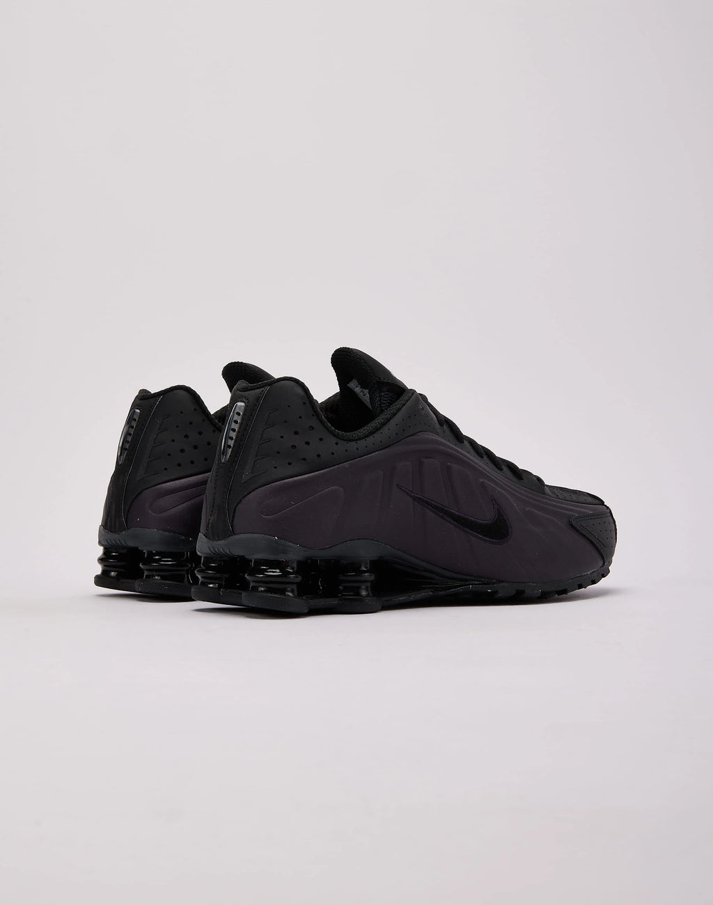 Nike Shox R4