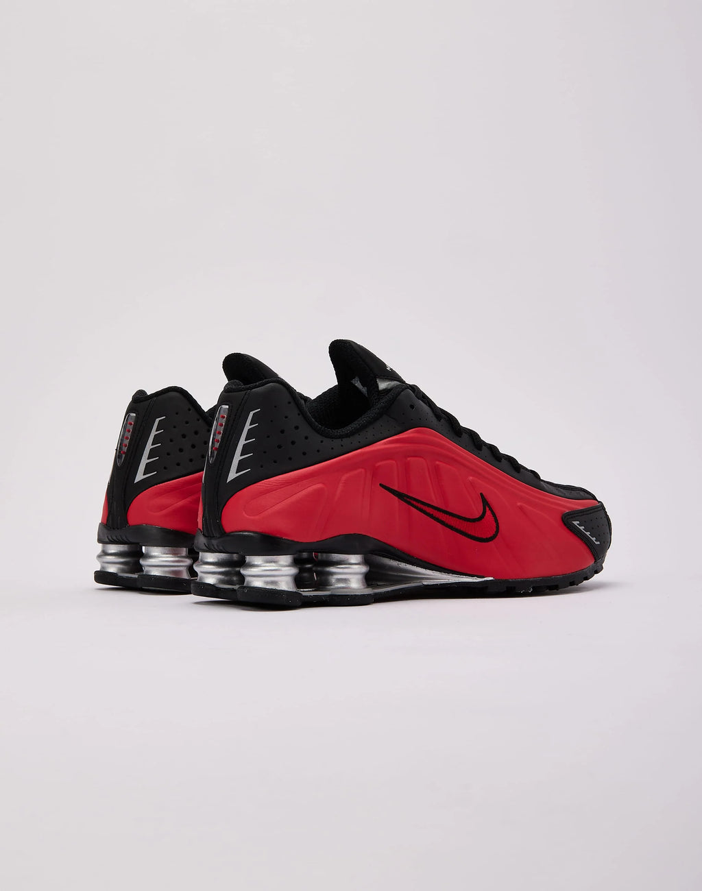 Nike Shox R4
