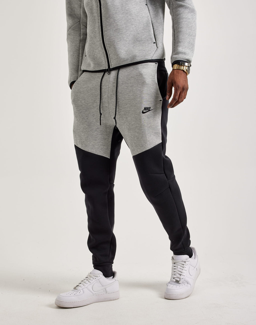 NIKE TECH FLEECE JOGGERS BLACK GREY