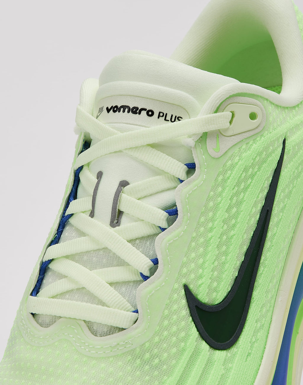 Nike Vomero Plus 'Green'