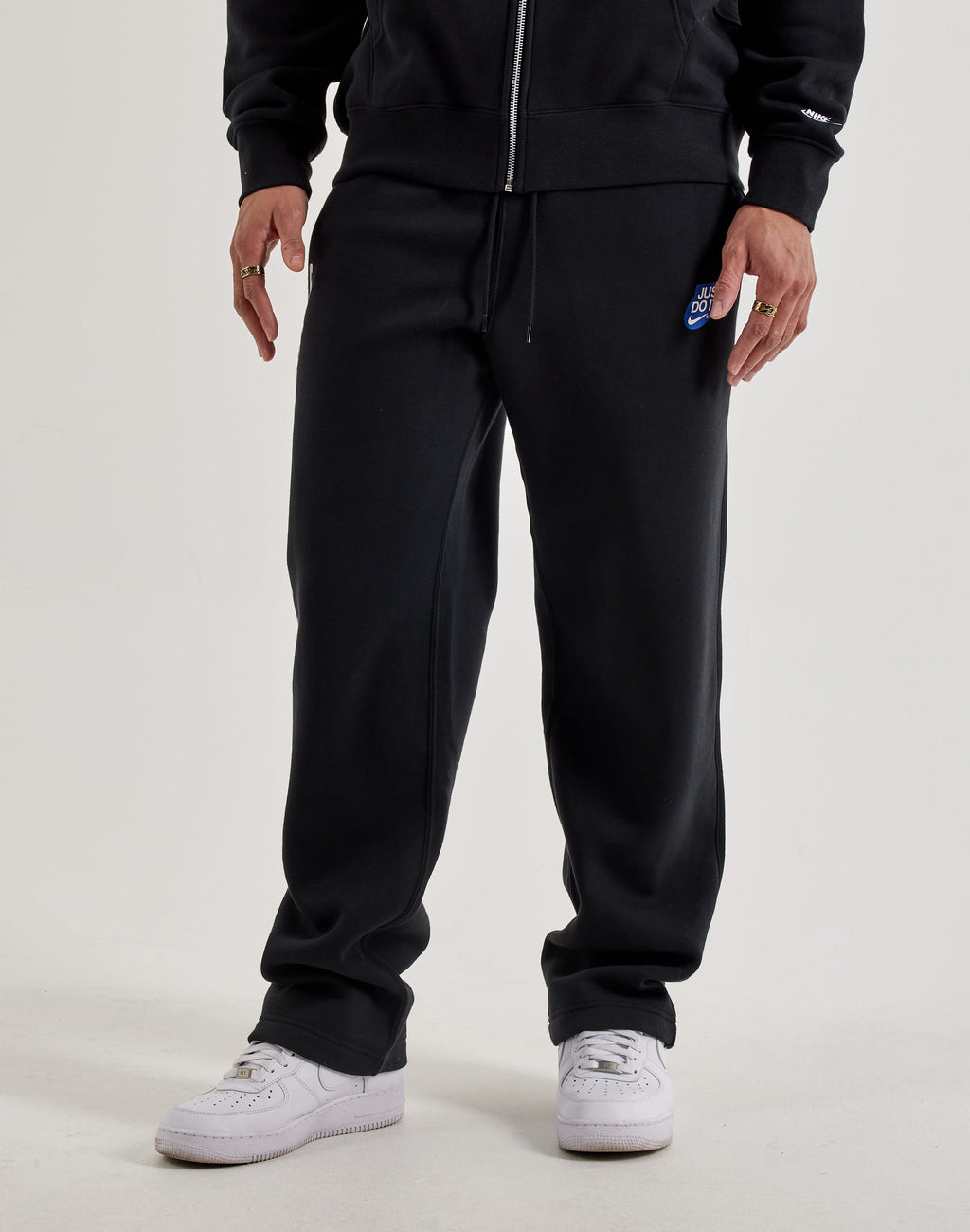 NIKE CLUB FLEECE OPEN-HEM PANTS BLACK
