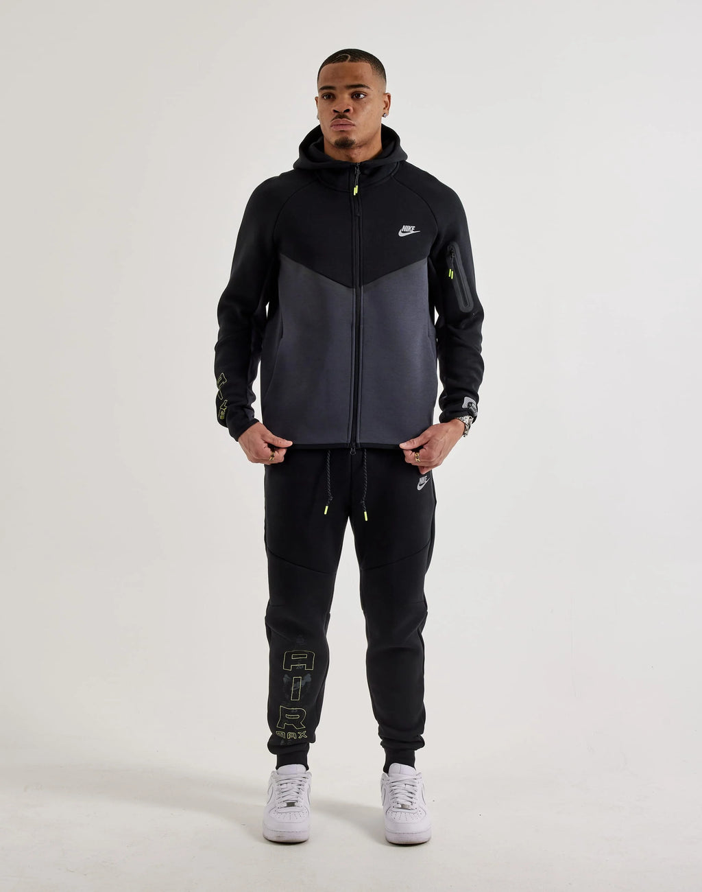 Nike Tech Fleece Windrunner Full-Zip Air Max Jacket