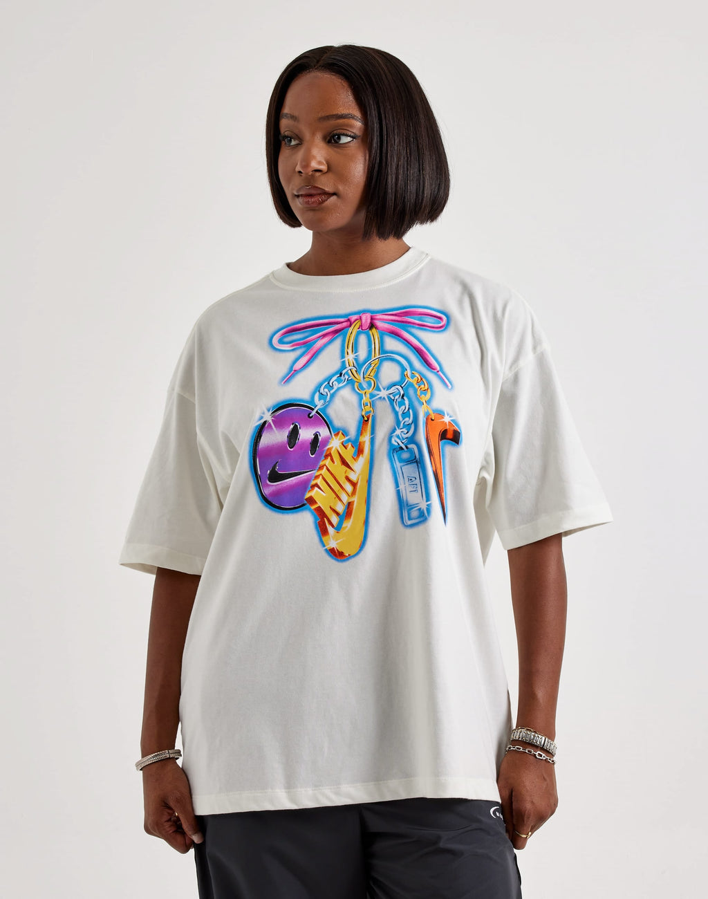 Nike Classic Oversized Tee Cream