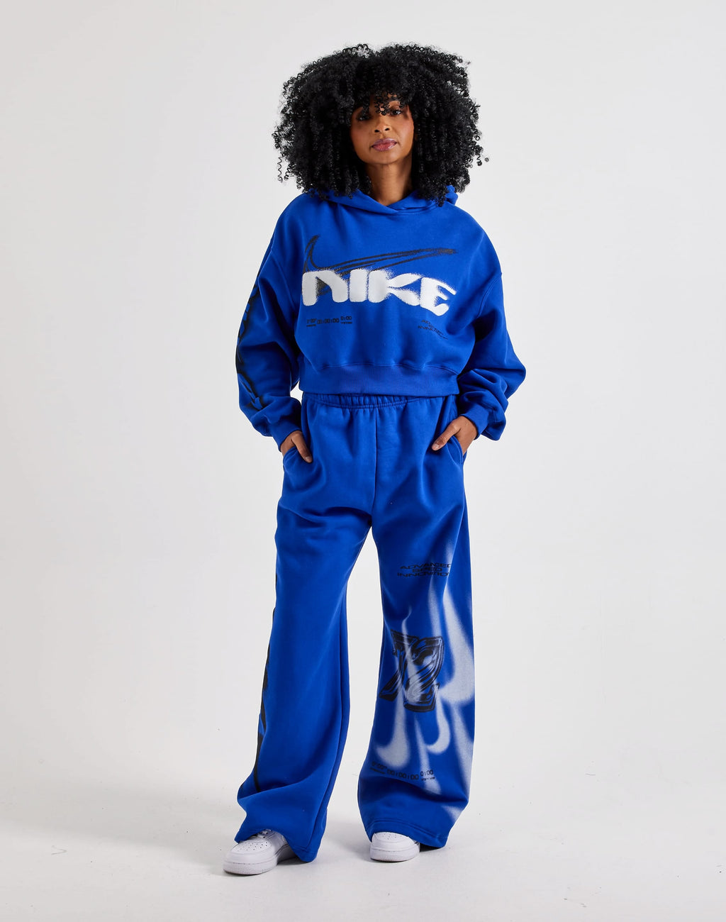 Nike Cropped Graphic Pullover Hoodie Blue Mujer