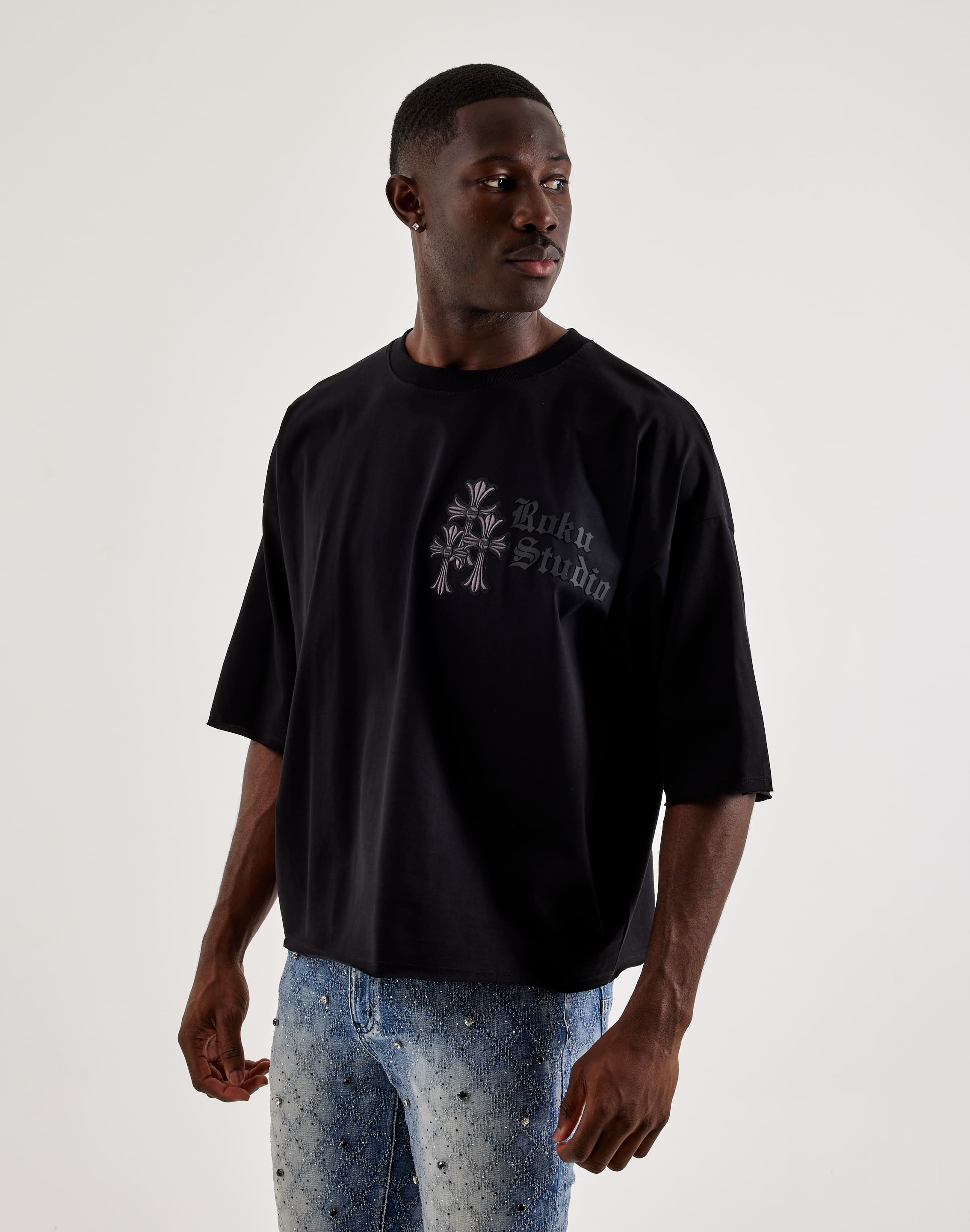 Roku Studio Saint Camisa